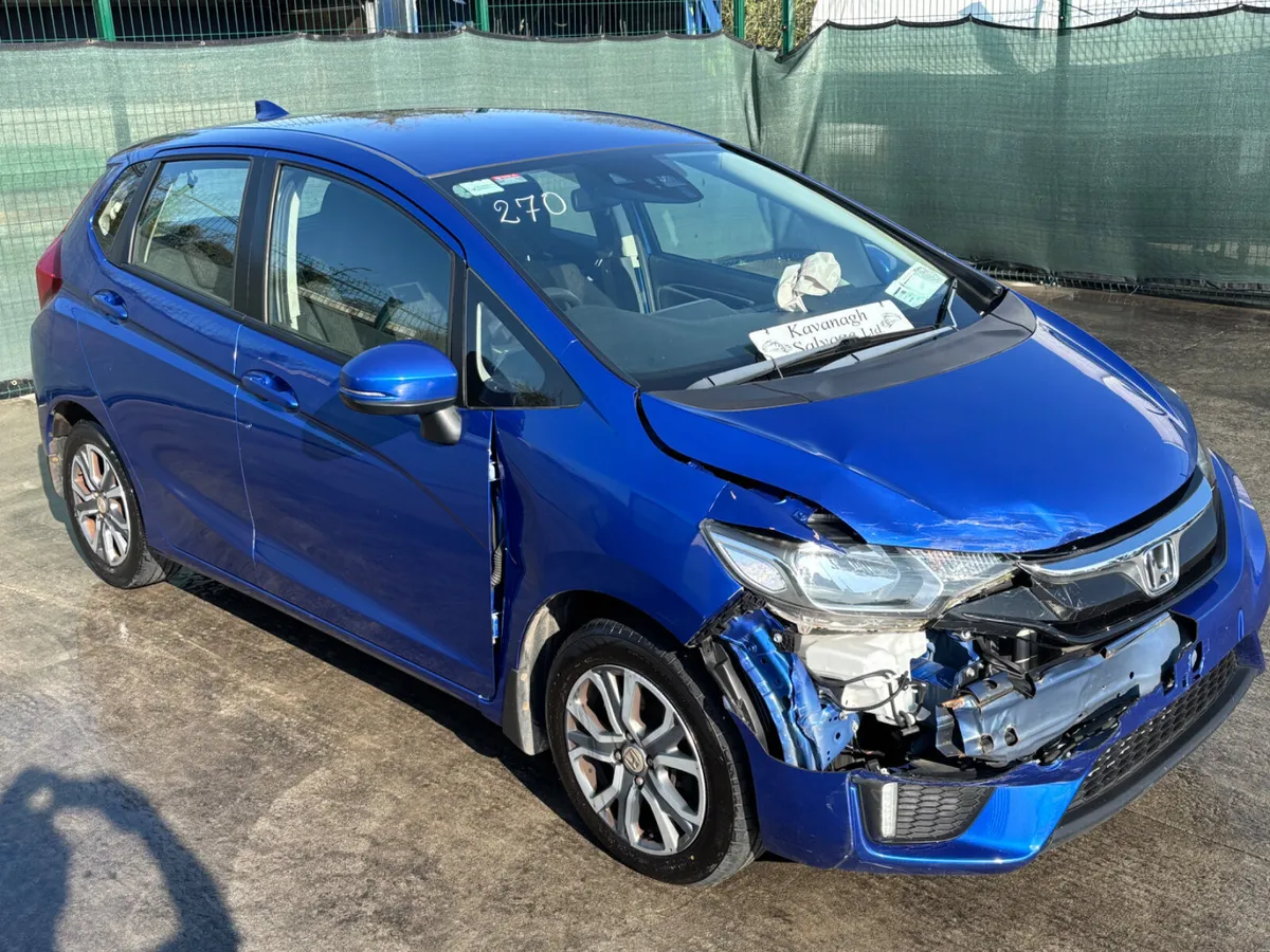 2018 Honda jazz Automatic light damage - Image 3