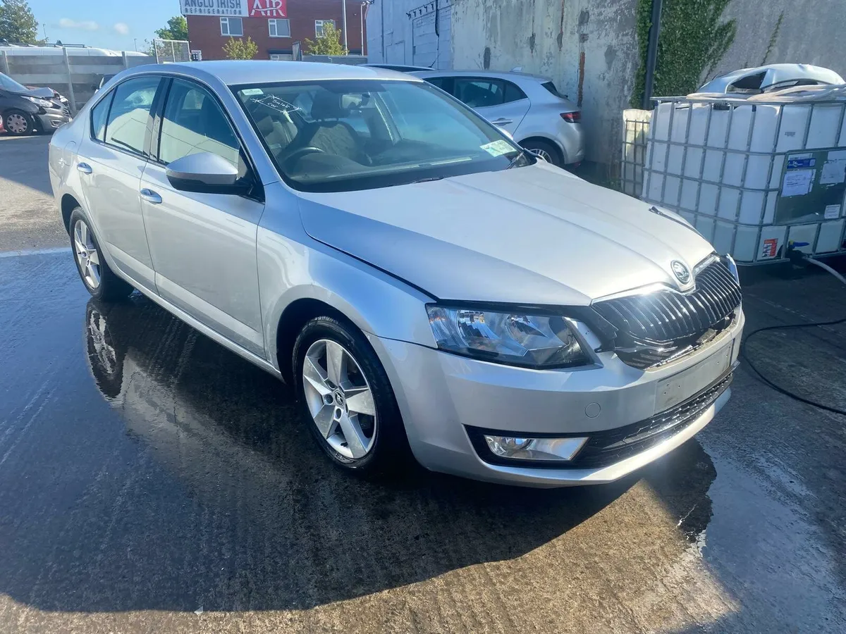 Skoda octavia Automatic Diesel 2017 €3,950 - Image 1