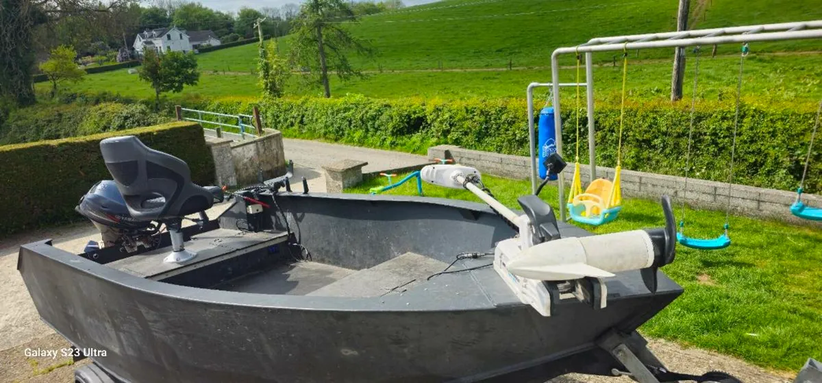 Boat - Image 1