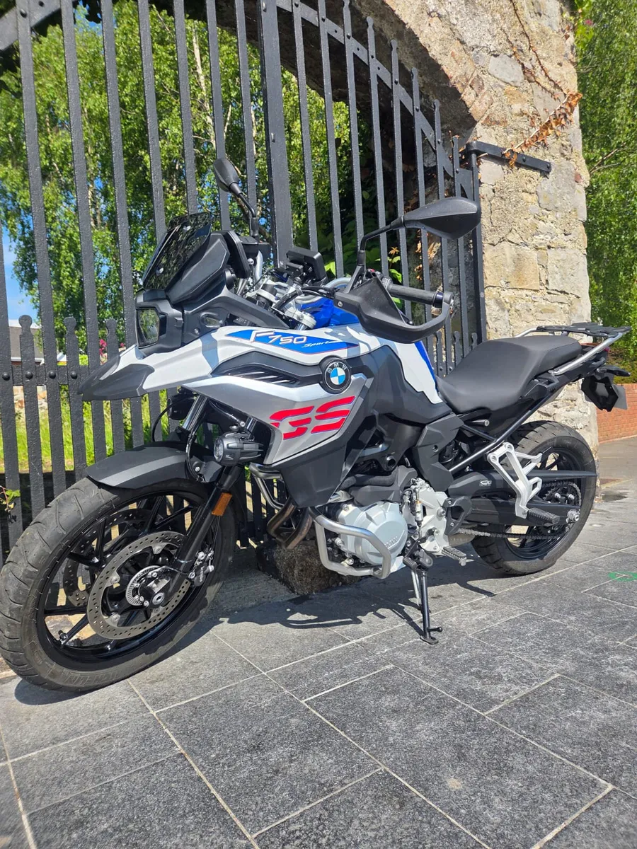2023 BMW 750 GS SPORT MOTO4U - Image 2