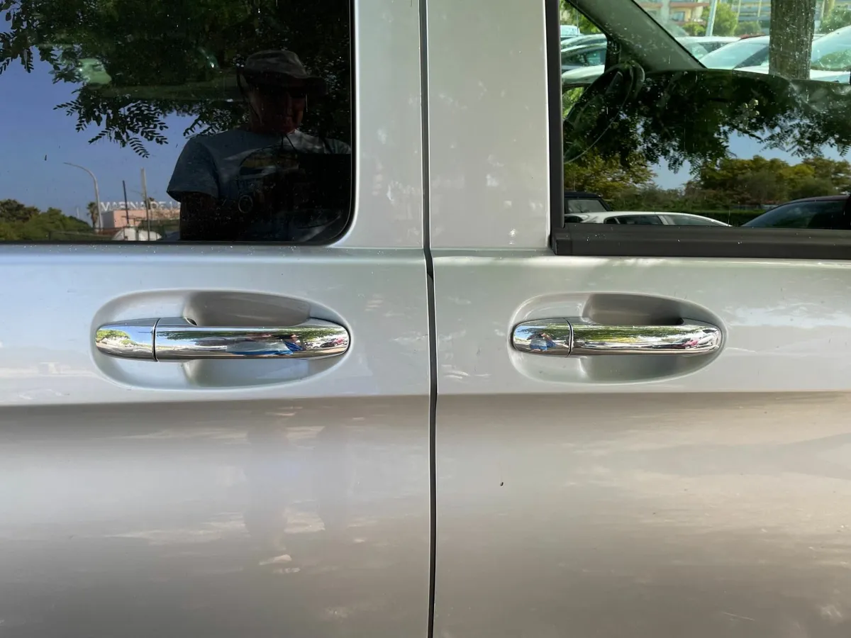 Mercedes Vito mirror and handle accessories - Image 3