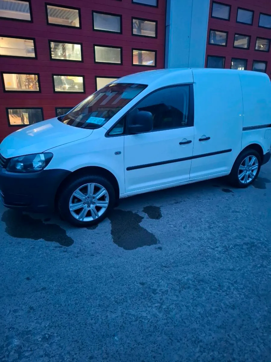 Van - Image 3