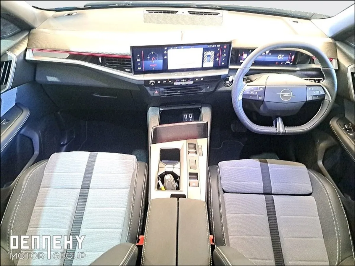 Opel Grandland GS Puretech 136 Mhev - Image 3