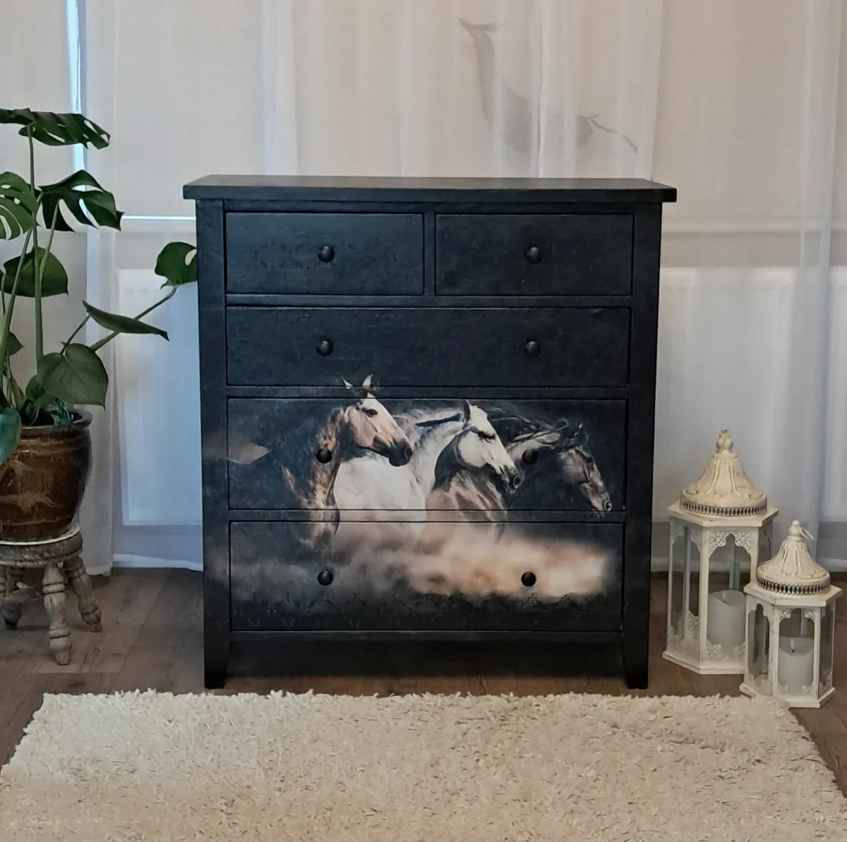 Solid Wood Chest of Drawers - Image 3