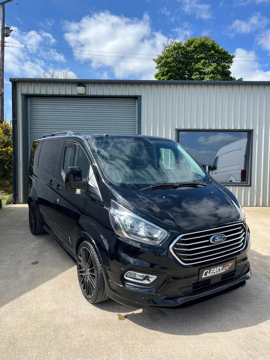 2019 Ford Tourneo 320 Titanium 9 Seater Auto - Image 1