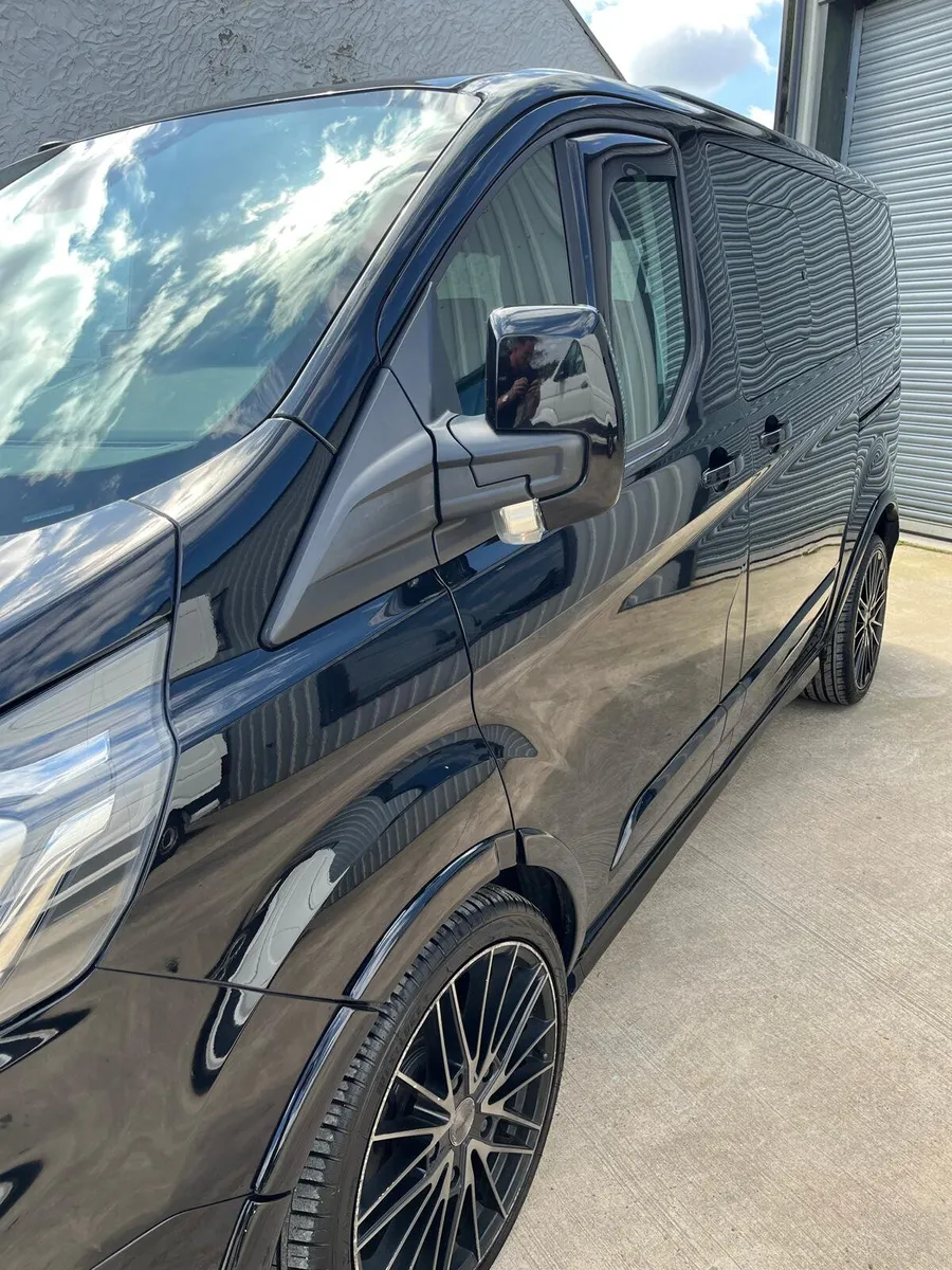 2019 Ford Tourneo 320 Titanium 9 Seater Auto - Image 4