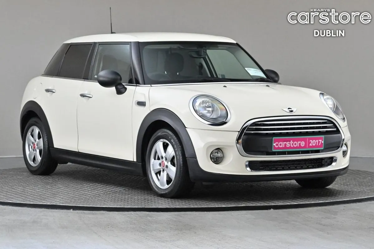 MINI One 1.5 Auto 5DR  1 Years Warranty - Image 1