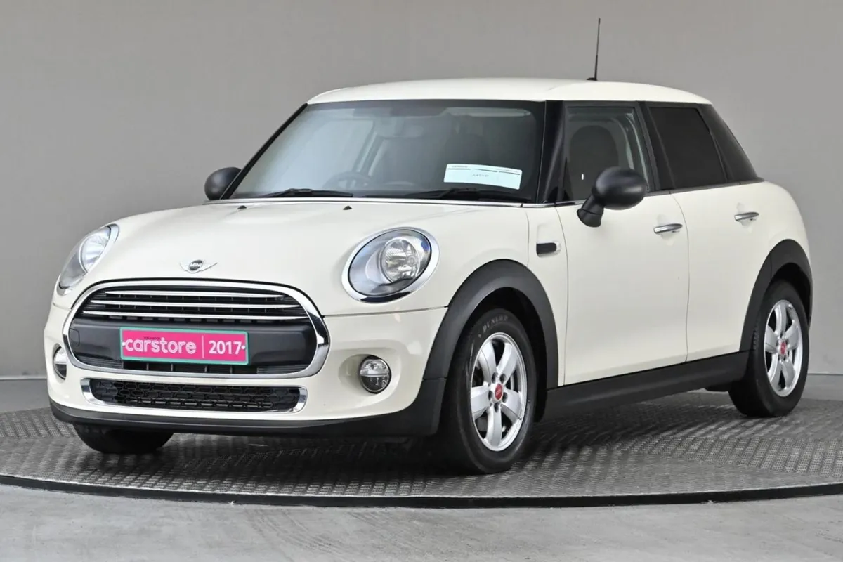MINI One 1.5 Auto 5DR  1 Years Warranty - Image 3