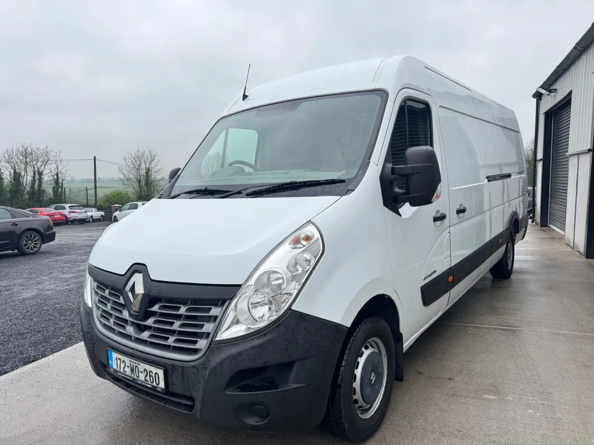 SPOTLESS RENAULT MASTER LWB - Image 3