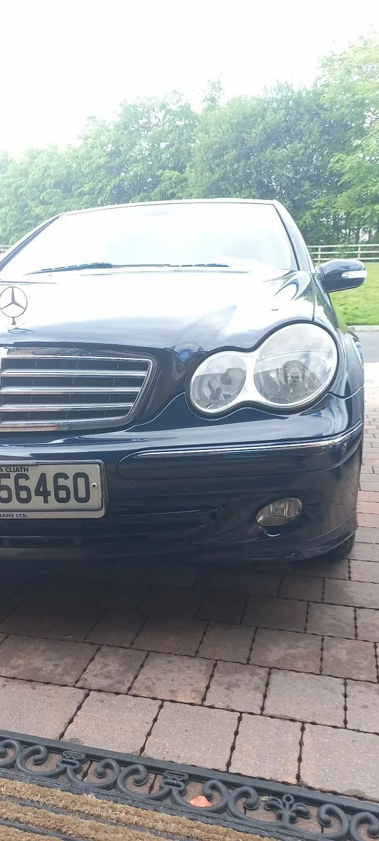 Mercedes-Benz C-Class 2006 - Image 1