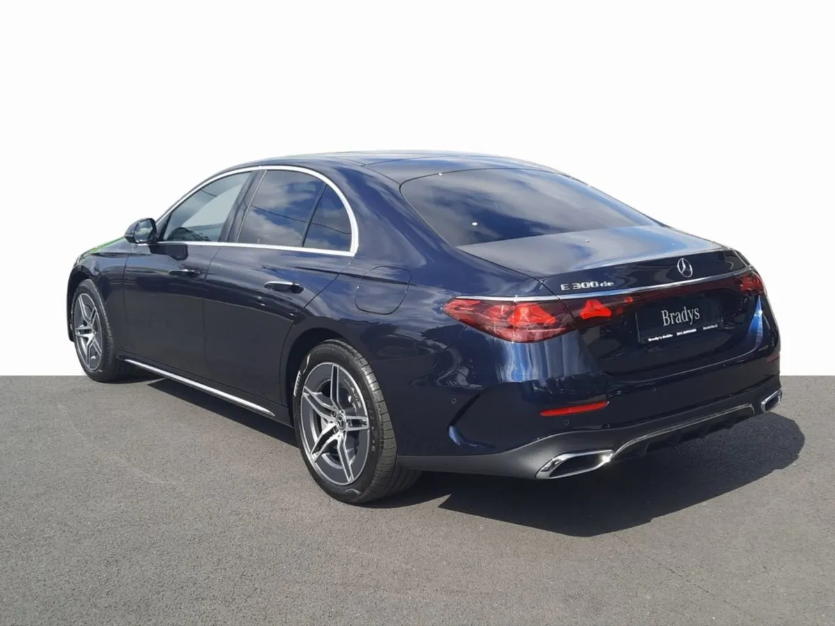 Mercedes-Benz E-Class --sold--300de--amg--plug In - Image 4