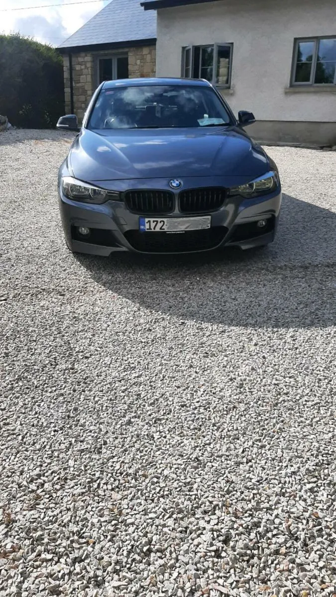 car - Image 2