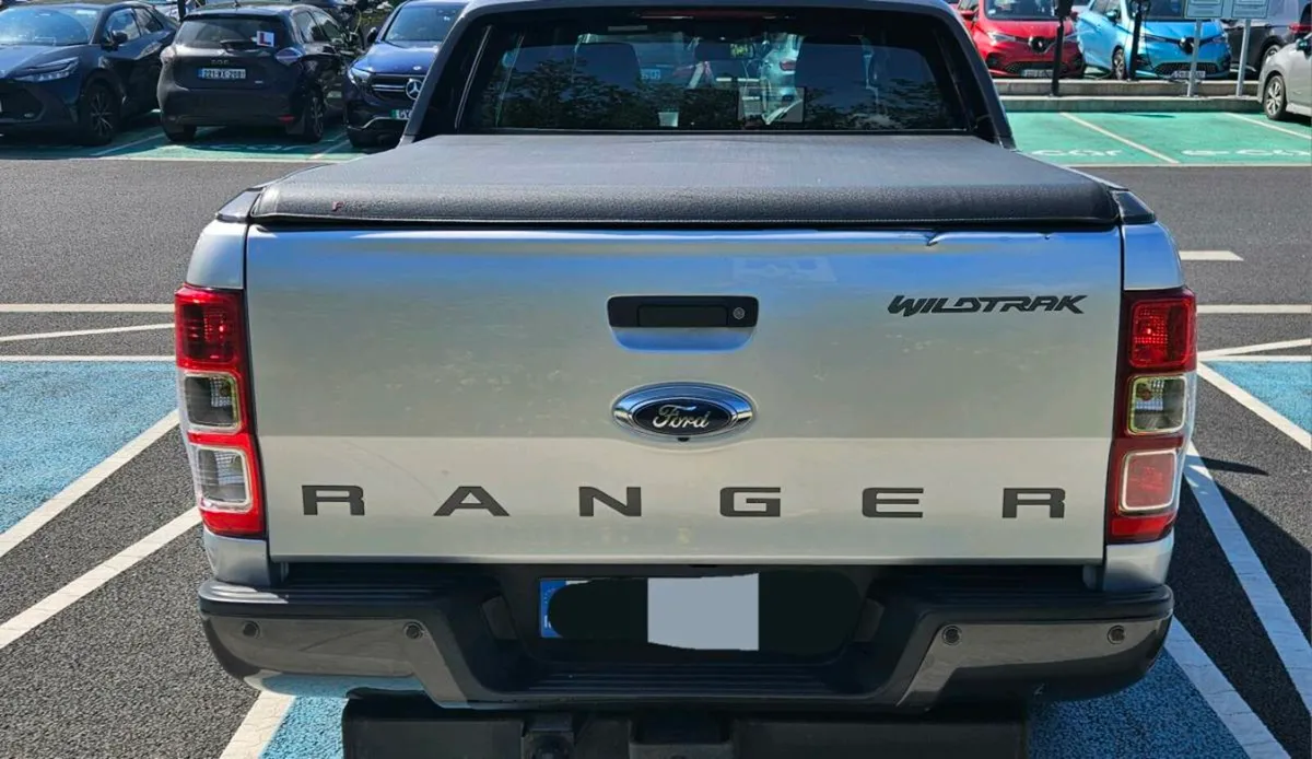 Ford Ranger Wildtrack 3.2 Auto - Image 2