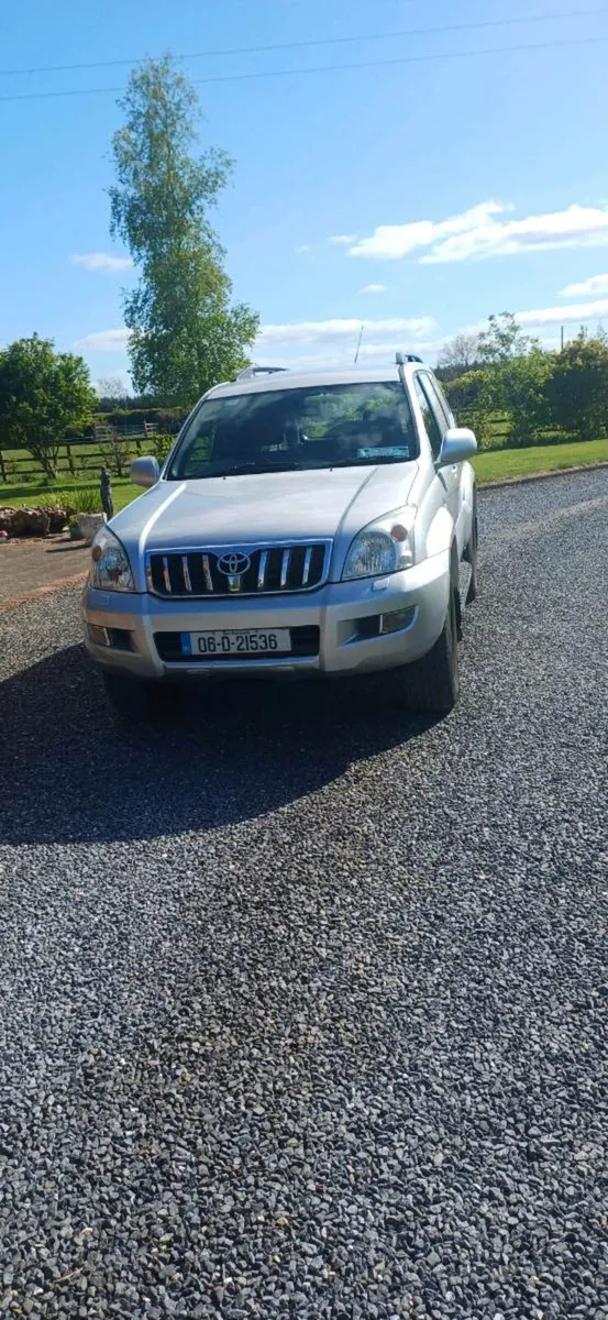 Toyota Landcruiser - Image 4