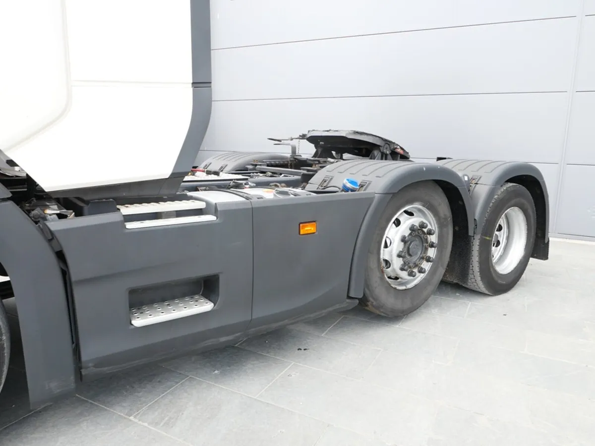 Scania R450N/G Highline 6x2 Midlift auto gearbox - Image 4