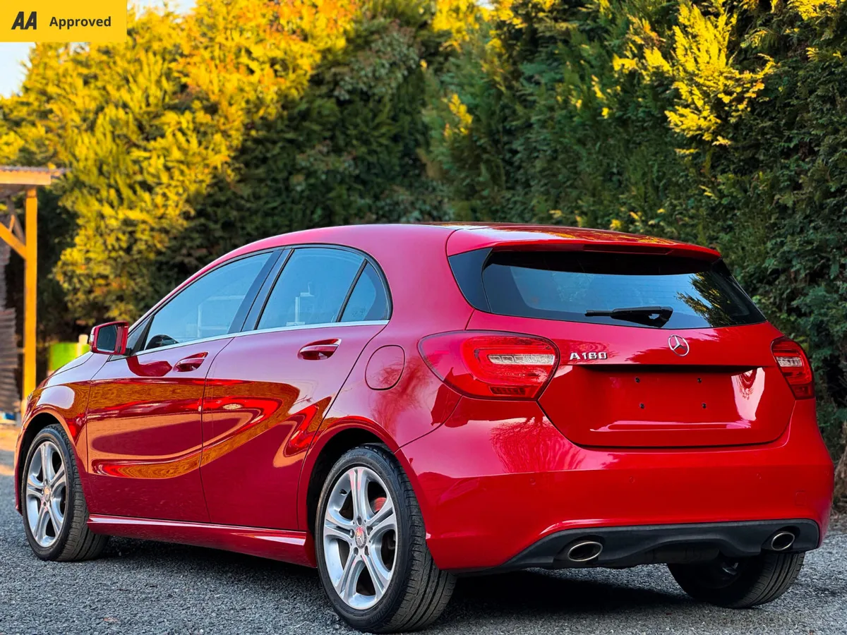 🌟Mercedes Benz A180  2015  With Heated Seats🌟 - Image 3