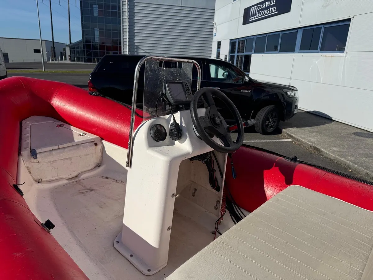Boat - Image 4