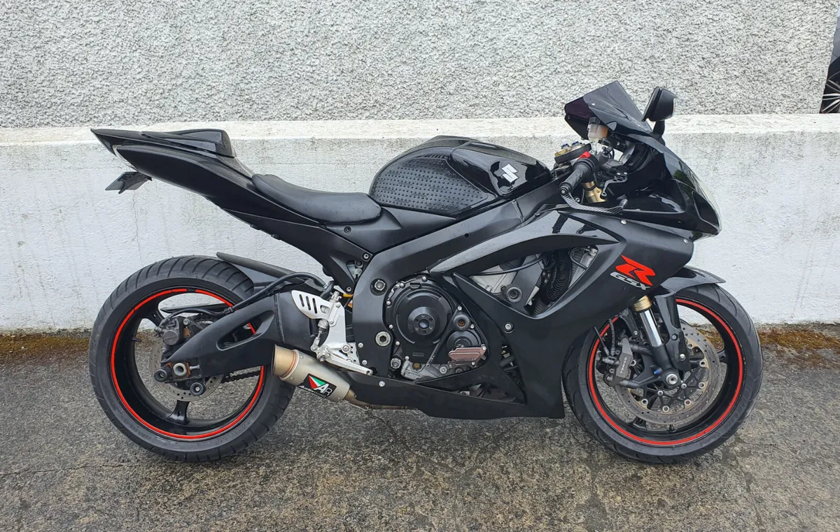 Gsxr600 @ Doyle's Athlone - Image 1