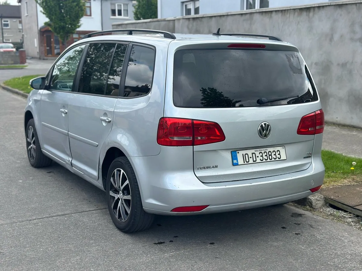 Vw Touran 1.6tdi Tax and NCT - Image 3