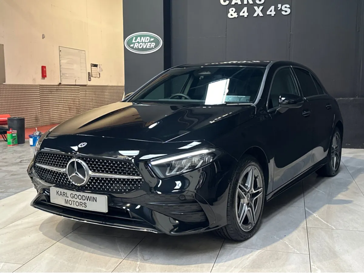 250e HYBRID AMG PREMIUM - Image 3