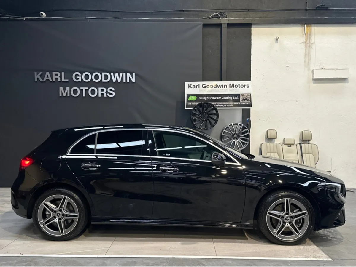 250e HYBRID AMG PREMIUM - Image 4