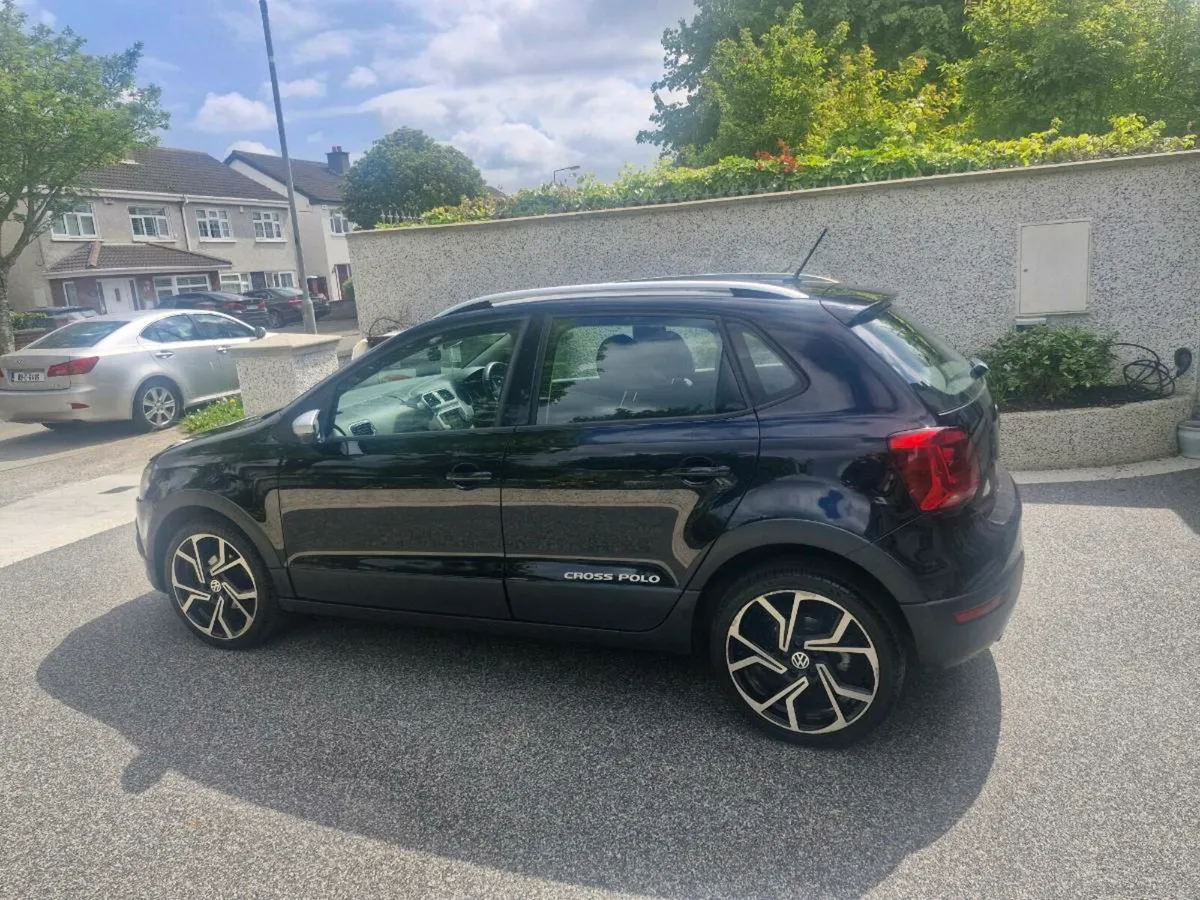 VW POLO CROSS - Image 3