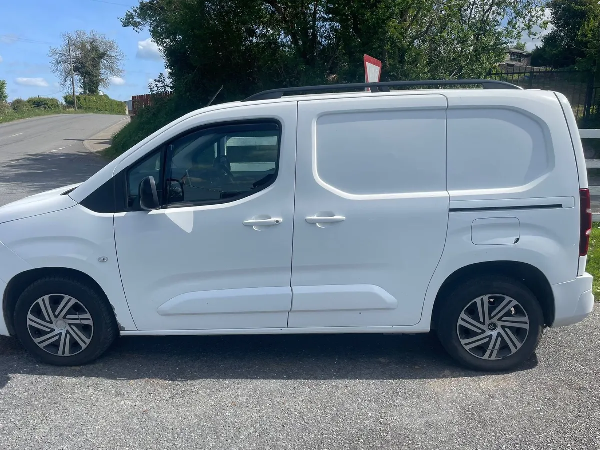 Citroen Berlingo 2018 - Image 2
