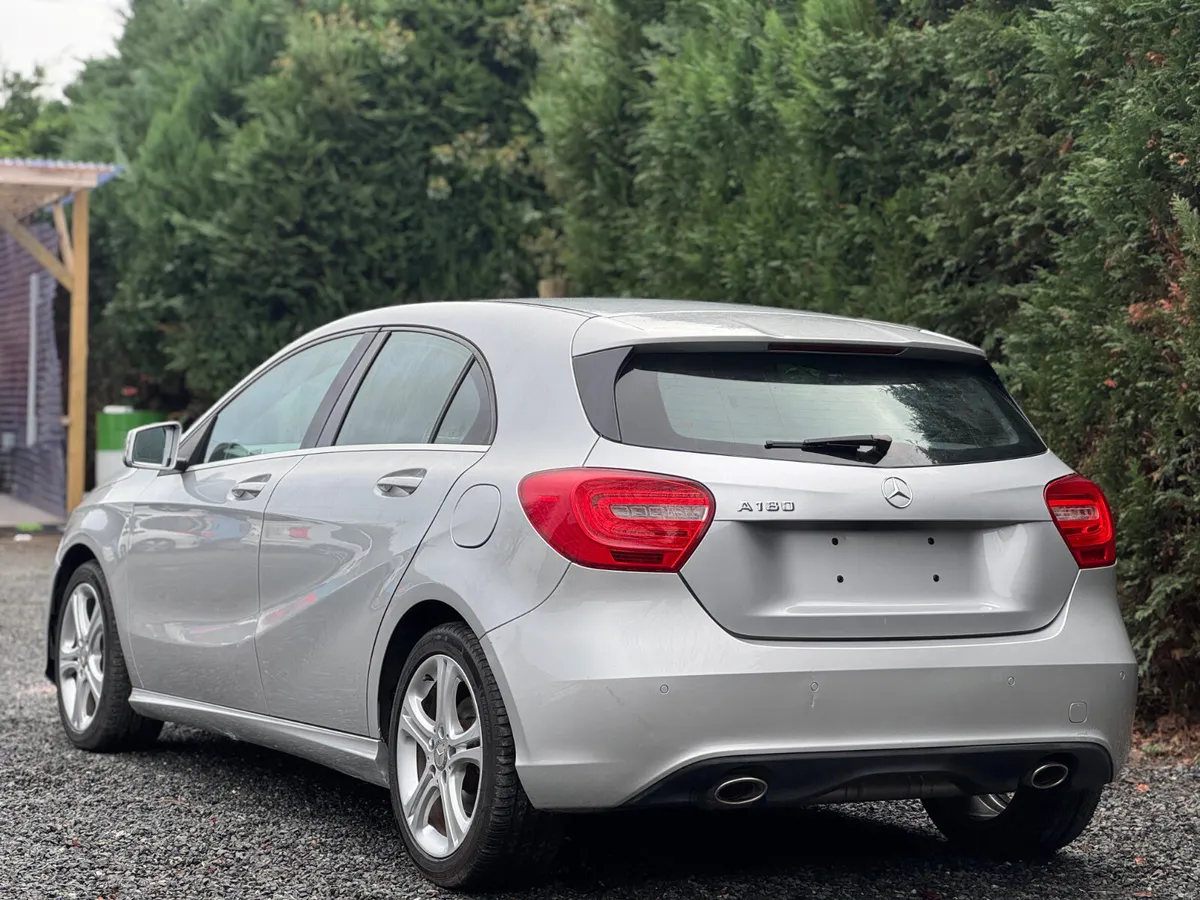 🌟 Mercedes Benz A180 2015 with 38k kms Only🌟 - Image 3
