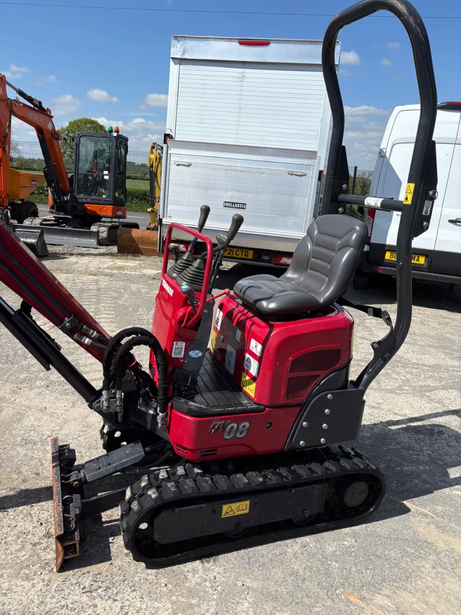 2023 Yanmar sv08 only 300 hours - Image 2