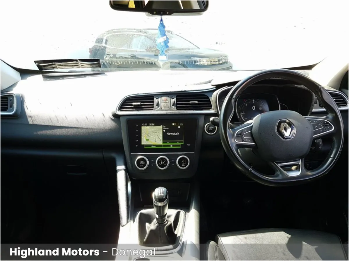 Renault KADJAR 1.5 Blue dCi 115 GT Line Full Leat - Image 2