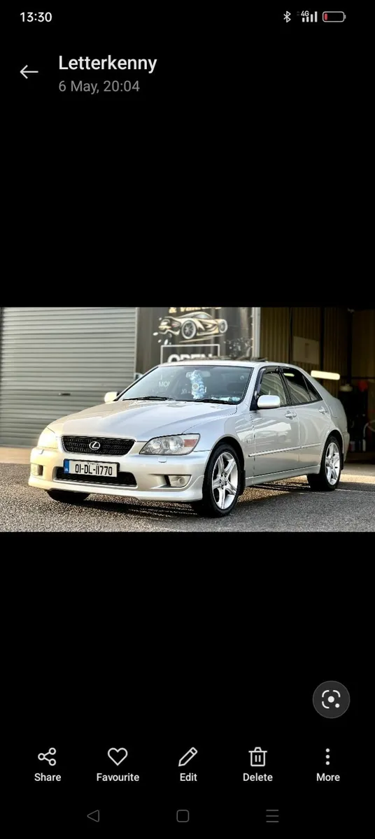 Lexus IS 2001 - Image 1
