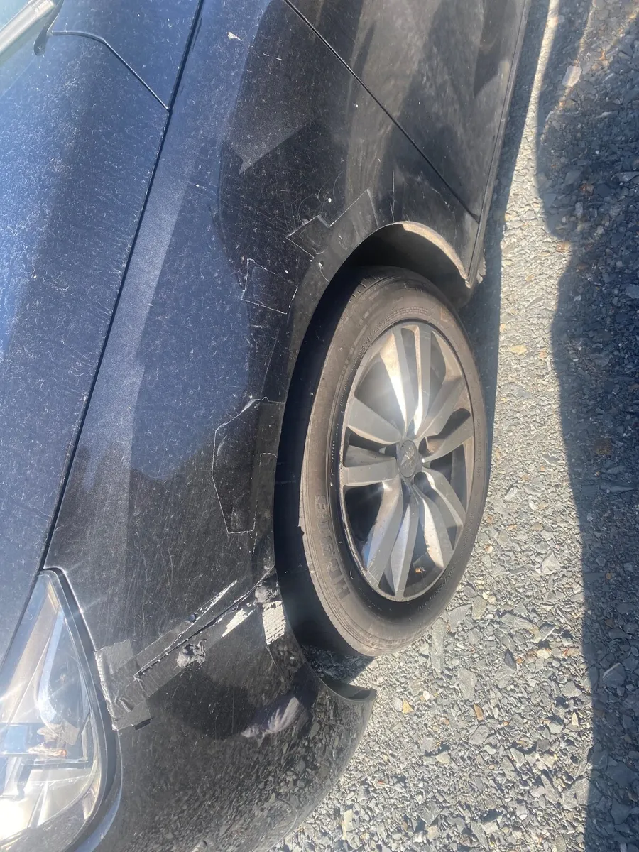 Peugeot 308 2014 - Image 4