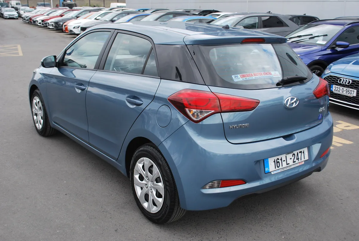 Hyundai i20 2016 - Image 3