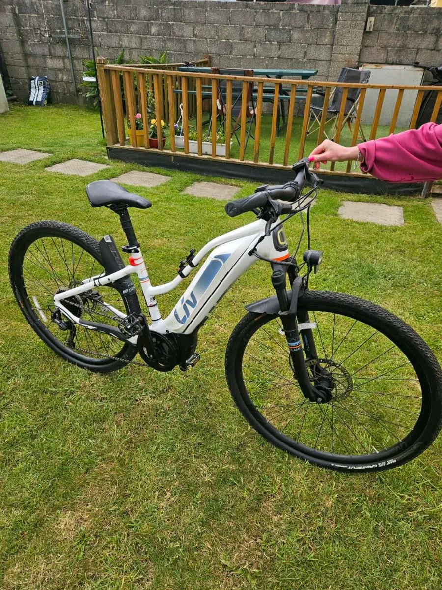Lady's electric bike - Image 2