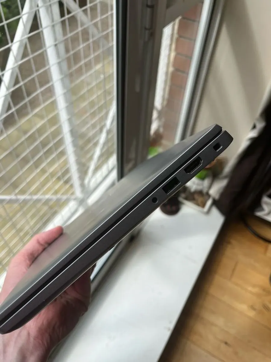 Dell Latitude 5440 - Image 4