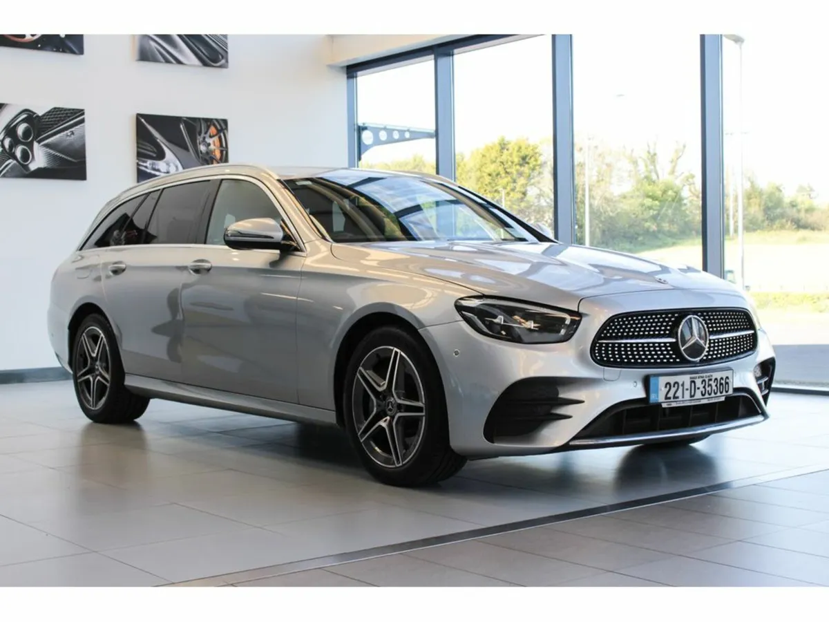 Mercedes-Benz E-Class E300 DE AMG LINE - Image 3