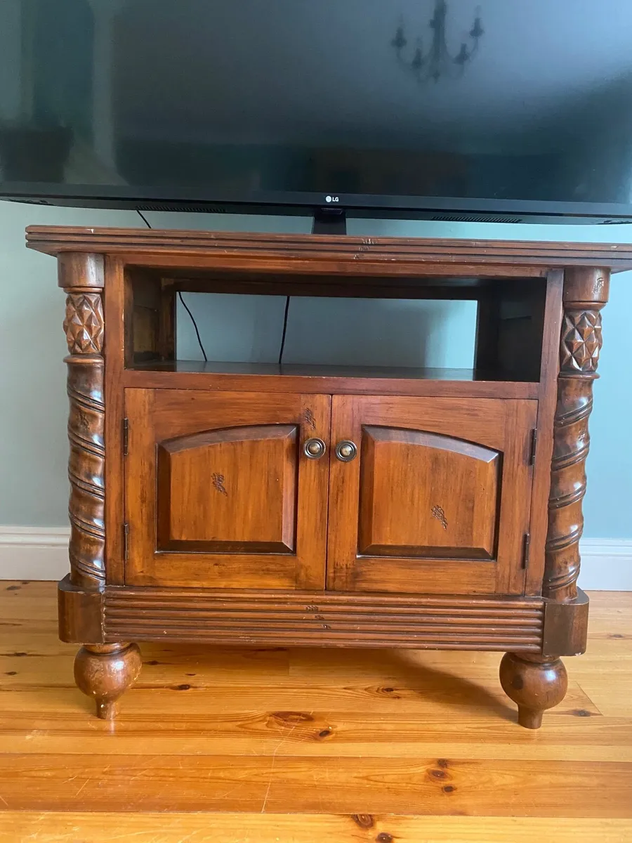 TV Unit  REDUCED - Image 2