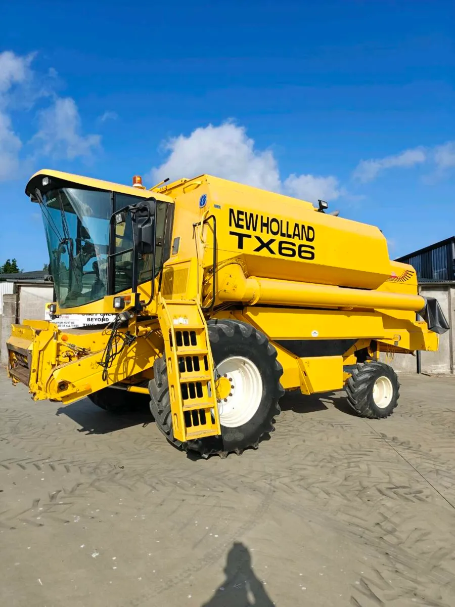 2001 New Holland TX66 - Image 1