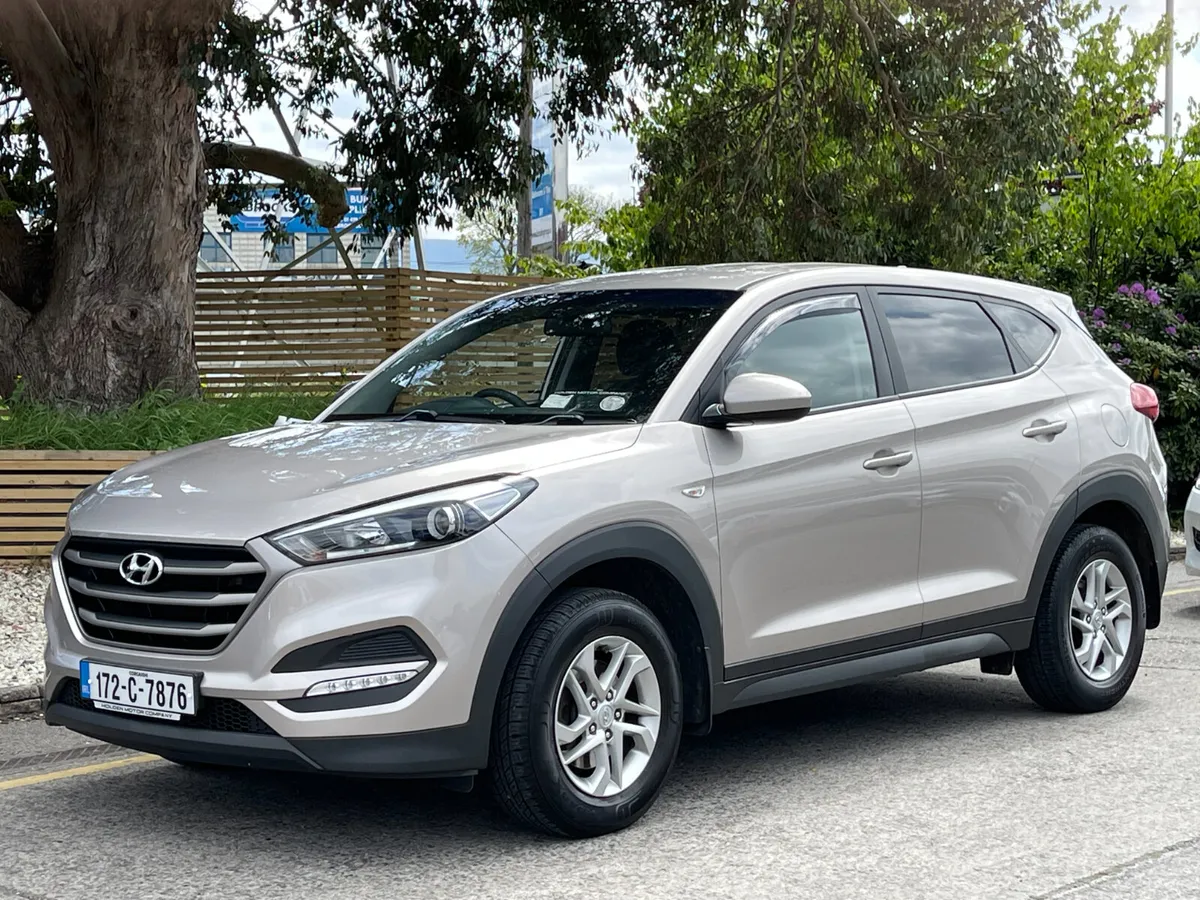 2017 Hyundai Tucson..2 KEYS...WELL MAINTAINED - Image 3