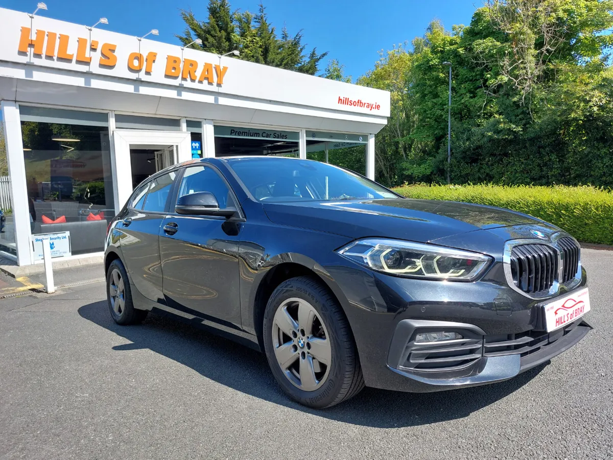 BMW 116D SE 5DR AUTO - APPLE CARPLAY - HEATED LEAT - Image 1