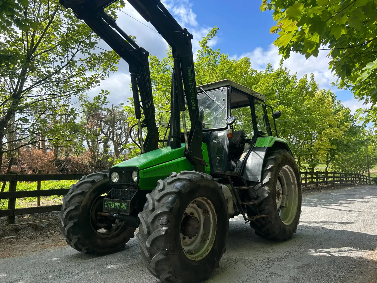 Deutz with loader - Image 1