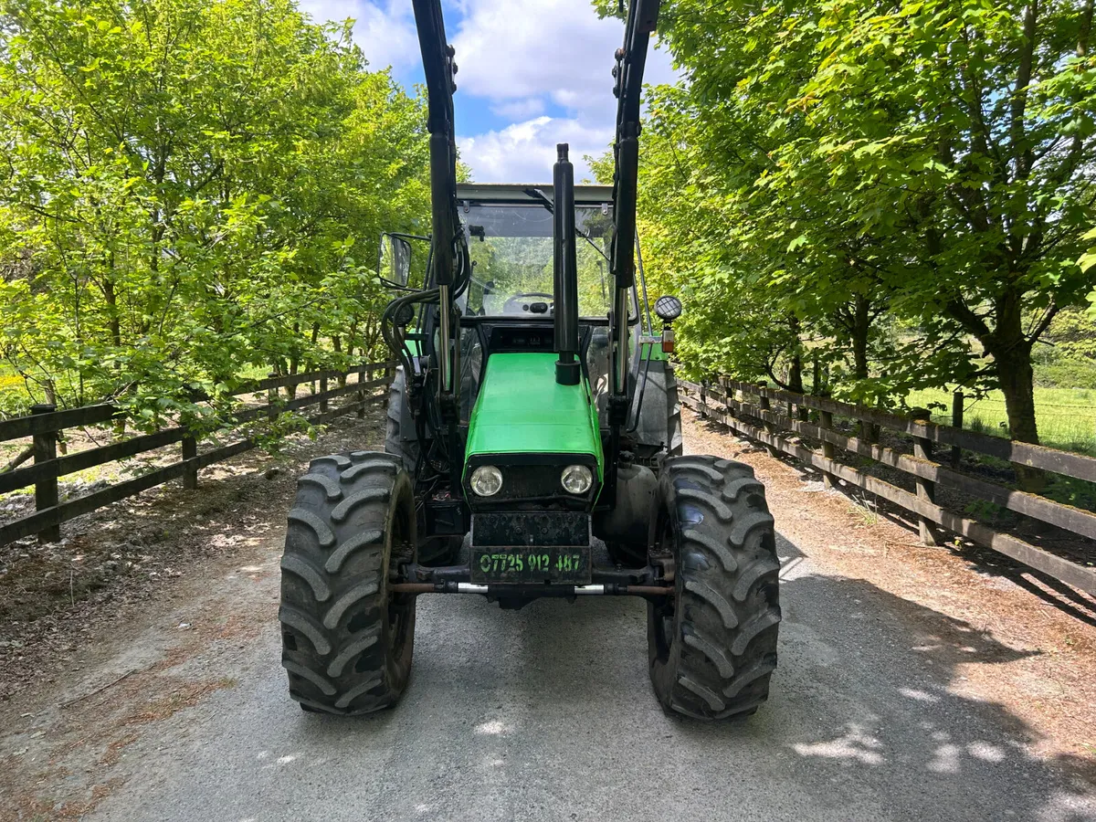 Deutz with loader - Image 3