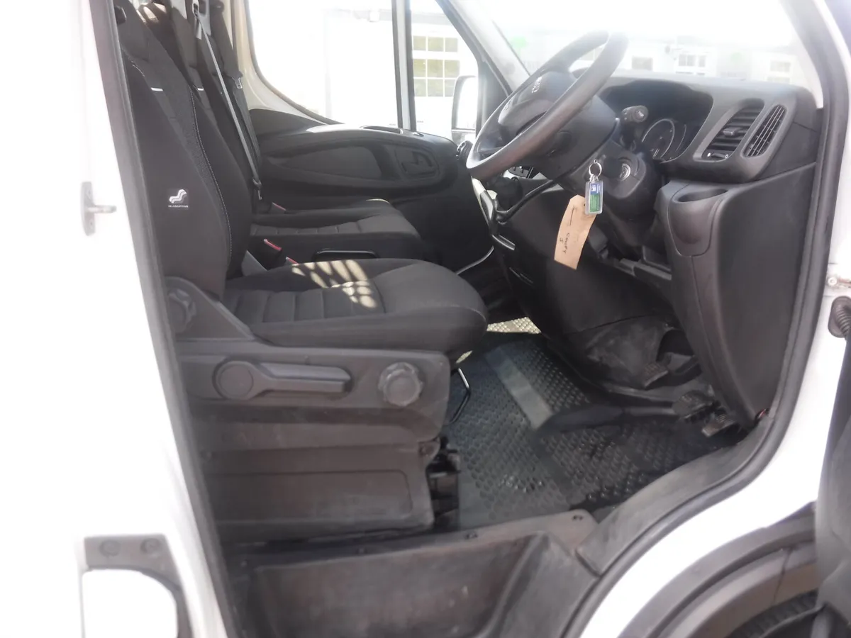 Iveco Daily 2023 35-140 13ft7"aluminium dropside. - Image 4