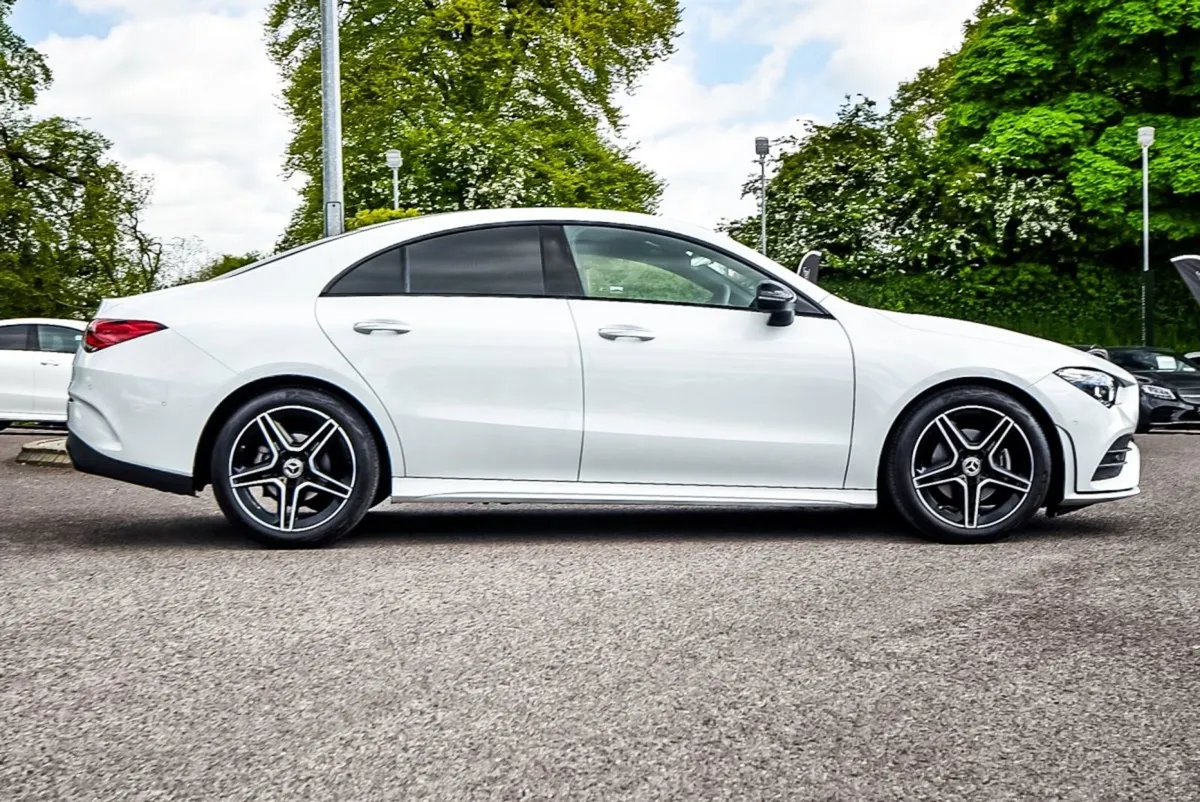 Mercedes-Benz CLA-Class 180 Premium AMG Auto - Image 3