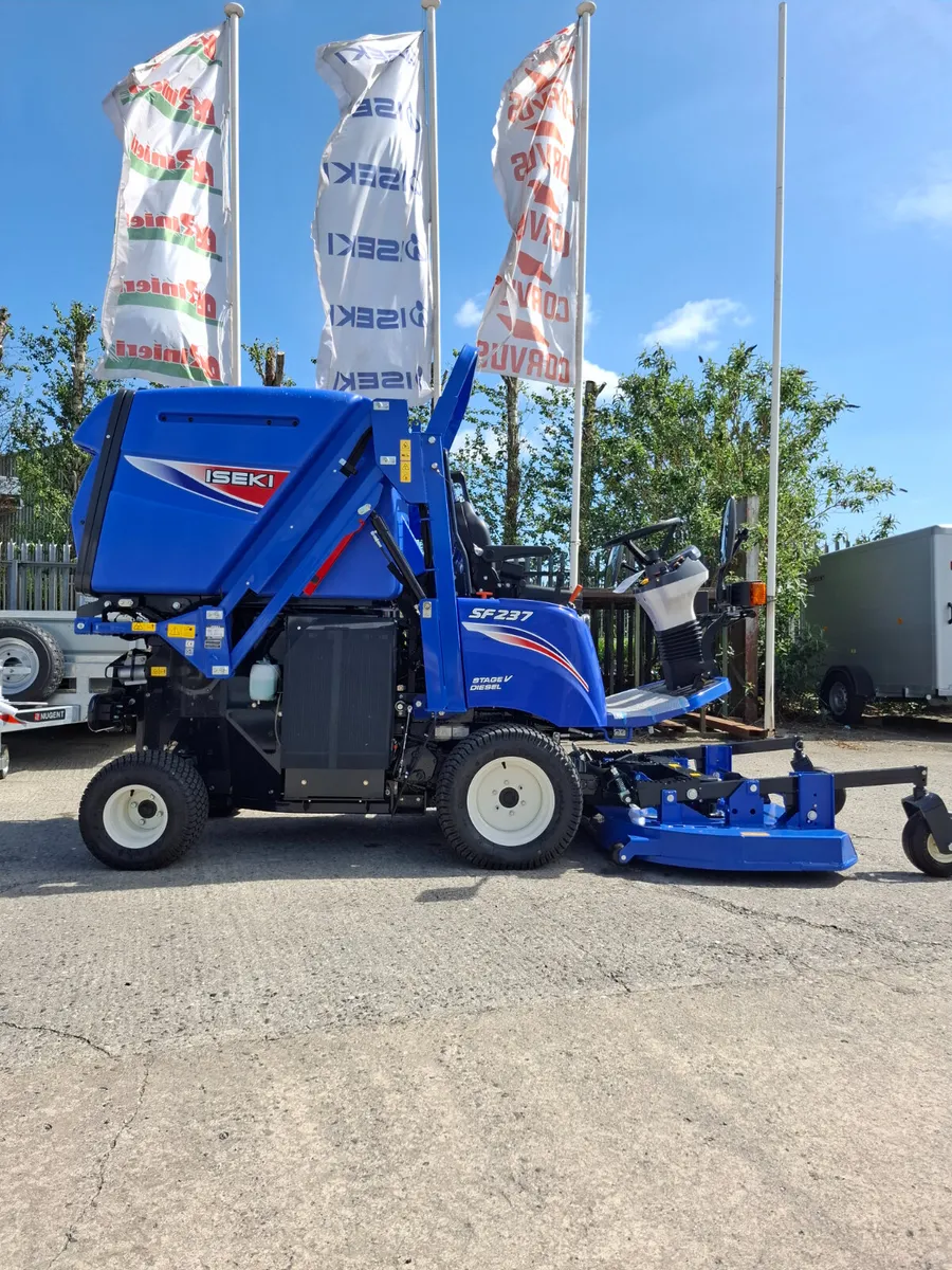 Iseki SF237 Out Front Mower - Image 1
