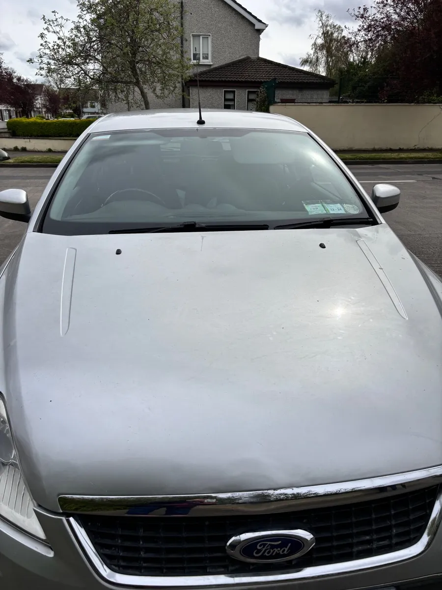 Ford Mondeo 2010 - Image 1