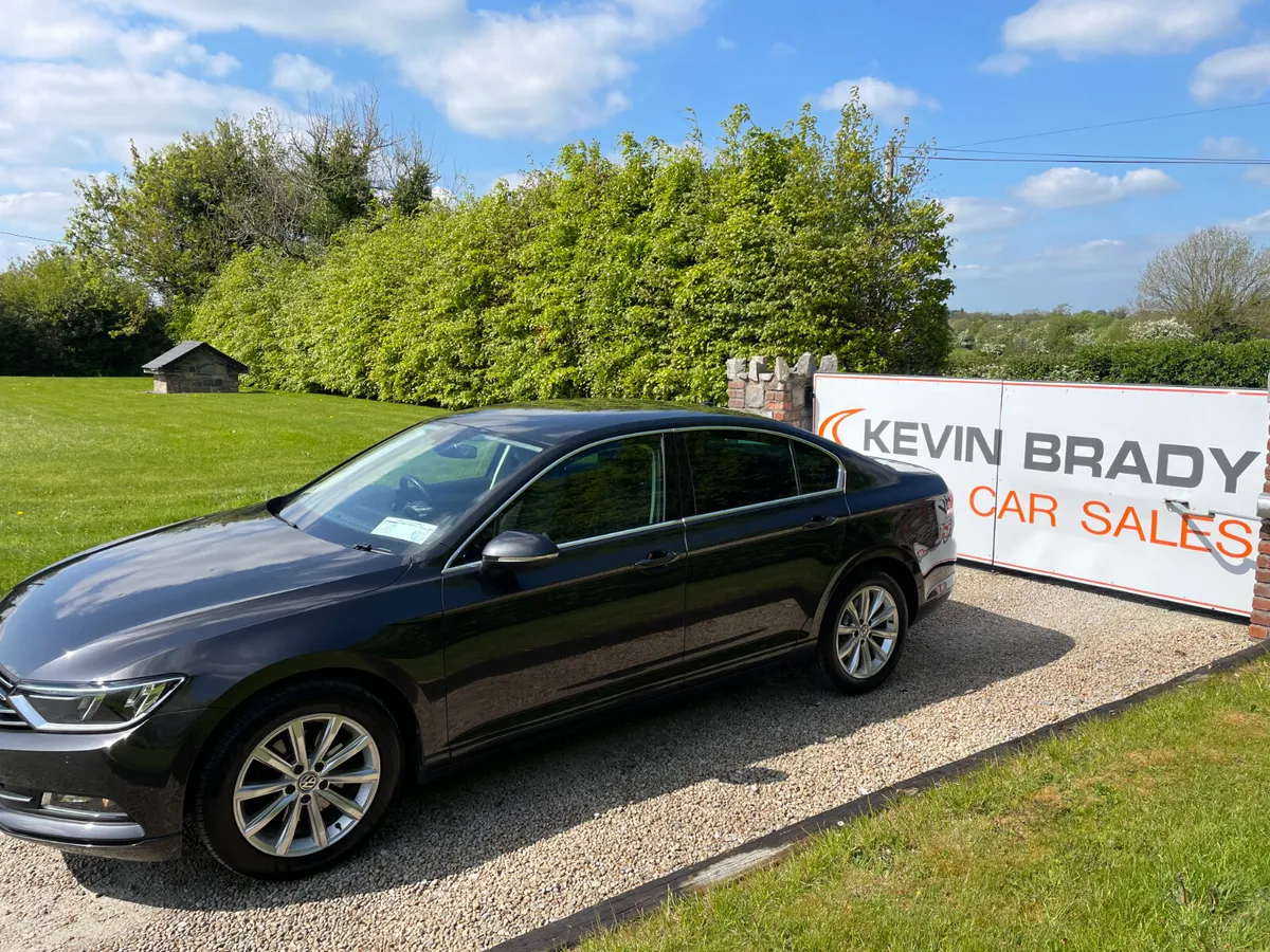 VOLKSWAGEN PASSAT 1.6 TDI COMFORT LINE 120 BHP - Image 3