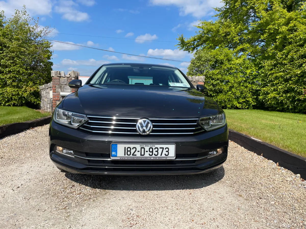 VOLKSWAGEN PASSAT 1.6 TDI COMFORT LINE 120 BHP - Image 2