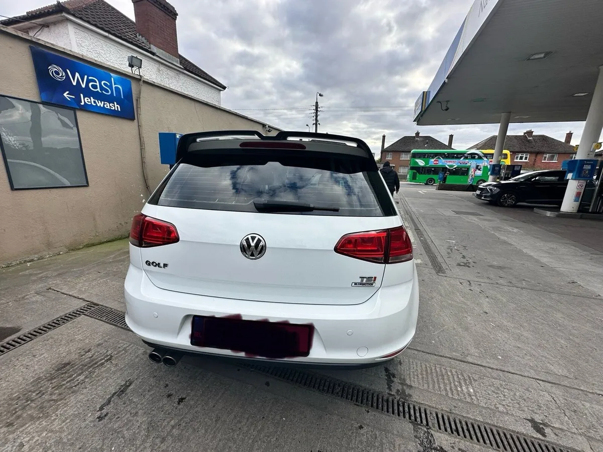 vw golf 2015 low km - Image 4