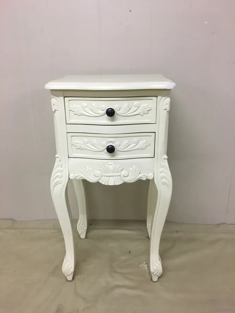 French Occasional Table - Image 4
